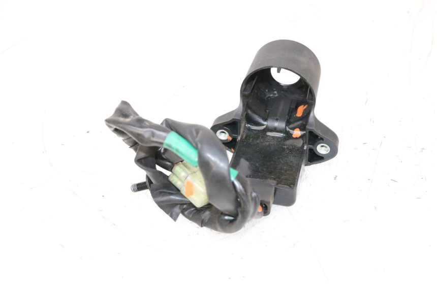 photo de TRANSPONDERANTENNE YAMAHA XJ6 600 (2008 - 2016) - Technische close-up