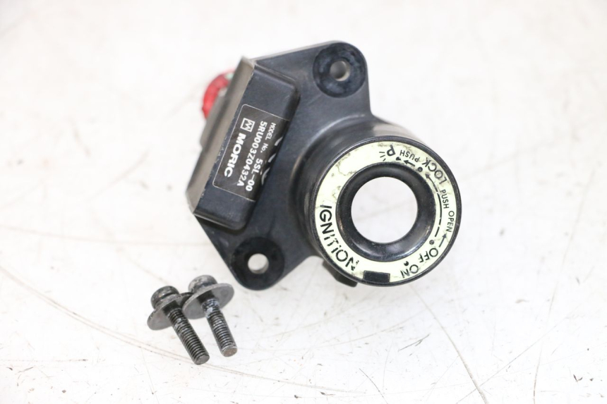 photo de TRANSPONDERANTENNE YAMAHA YP MAJESTY 400 (2004 - 2008) - Hoofdaanzicht