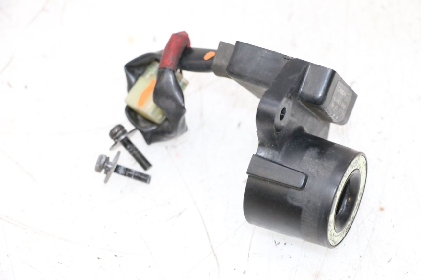 photo de TRANSPONDERANTENNE YAMAHA YP MAJESTY 400 (2004 - 2008) - Andere kijkhoek