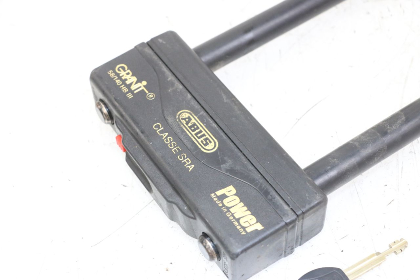 photo de DIEFSTALBEVEILIGING PIAGGIO NEW TYPHOON 50 (2010 - 2017) - Andere kijkhoek