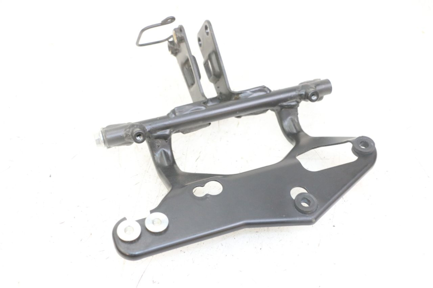 photo de TELLERKAPSTEUN ROYAL ENFIELD HYMALAYAN 410 (2016 - 2023) - Technische close-up