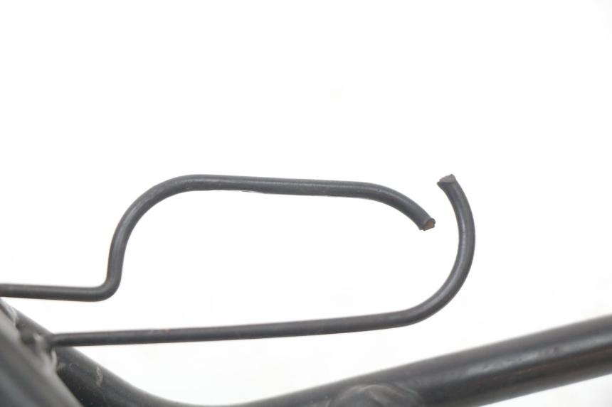 photo de VOORSTE SPINNEWEBFRAME SUZUKI BURGMAN 125 (2007 - 2014) - Technische close-up