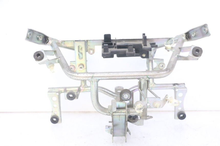 photo de VOORSTE SPINNEWEBFRAME HONDA FORZA ABS 300 (2013 - 2017) - Hoofdaanzicht