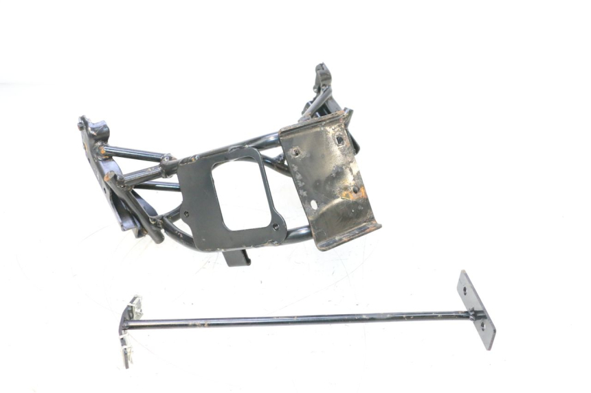 photo de VOORSTE SPINNEWEBFRAME SYM GTS EVO 125 (2009 - 2013) - Andere kijkhoek