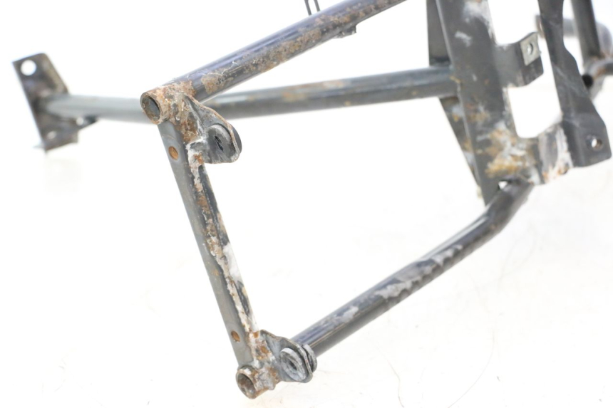 photo de VOORSTE SPINNEWEBFRAME PIAGGIO MP3 125 (2006 - 2014) - Andere kijkhoek