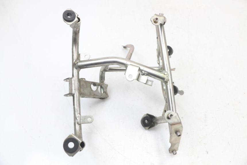 photo de VOORSTE SPINNEWEBFRAME HONDA PCX (JF28) 125 (2009 - 2011) - Andere kijkhoek