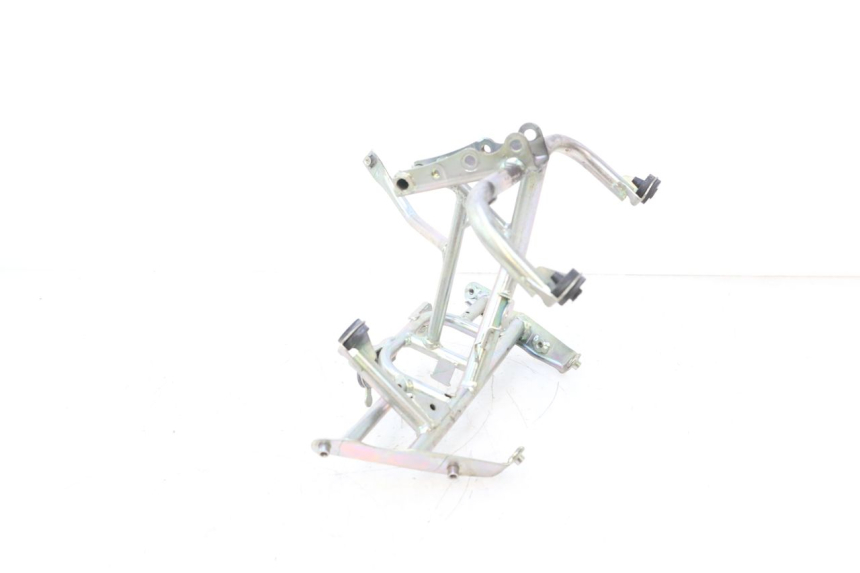 photo de VOORSTE SPINNEWEBFRAME HONDA PCX (JF28) 125 (2009 - 2011) - Andere kijkhoek