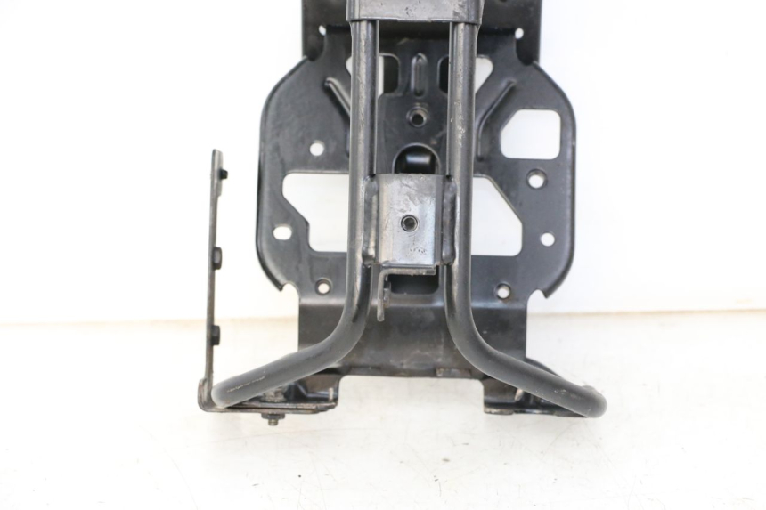 photo de VOORSTE SPINNEWEBFRAME PEUGEOT SATELIS 125 (2013 - 2018) - Overzicht