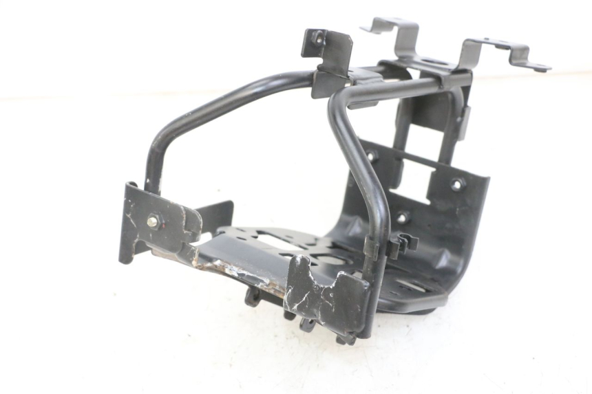 photo de VOORSTE SPINNEWEBFRAME PEUGEOT SATELIS 125 (2013 - 2018) - Andere kijkhoek