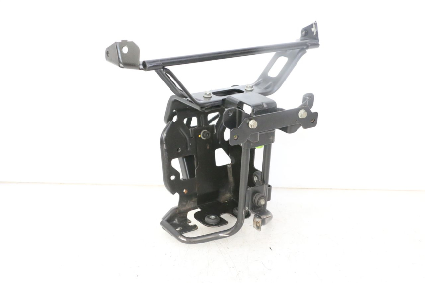 photo de VOORSTE SPINNEWEBFRAME PEUGEOT SATELIS 125 (2013 - 2018) - Hoofdaanzicht