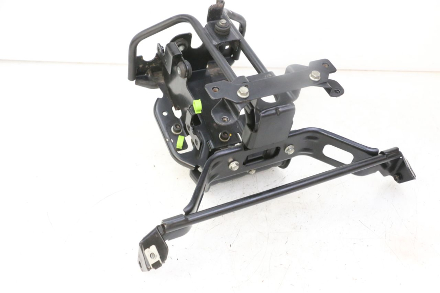 photo de VOORSTE SPINNEWEBFRAME PEUGEOT SATELIS 125 (2013 - 2018) - Andere kijkhoek