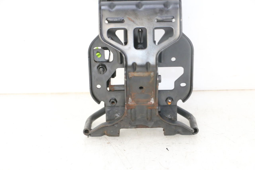 photo de VOORSTE SPINNEWEBFRAME PEUGEOT SATELIS 125 (2013 - 2018) - Overzicht