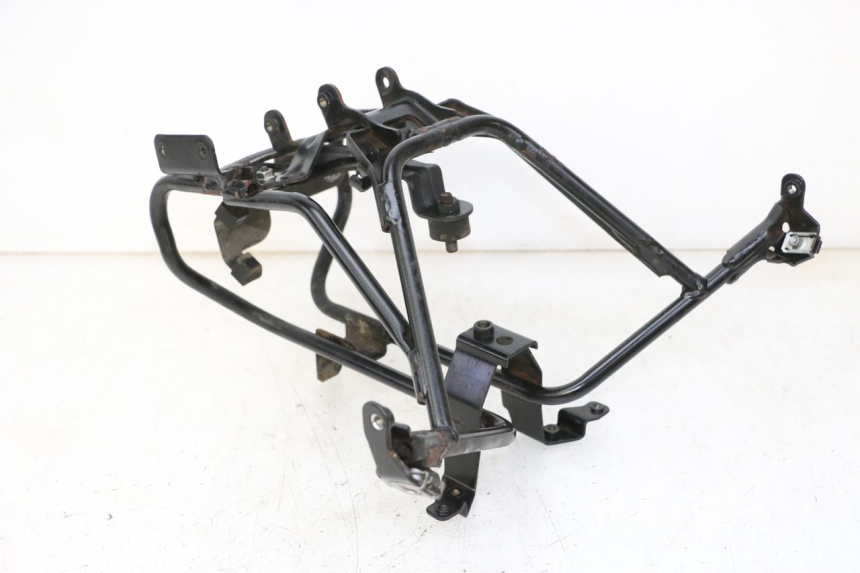 photo de VOORSTE SPINNEWEBFRAME PEUGEOT SATELIS 125 (2006 - 2009) - Technische close-up