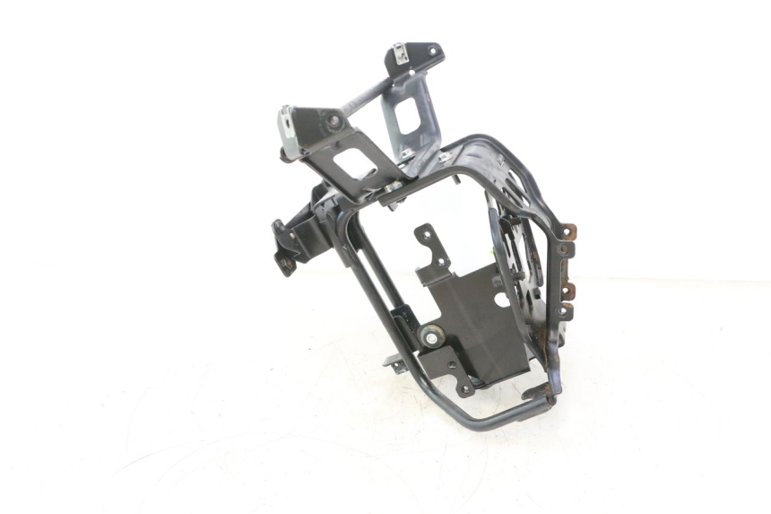 photo de VOORSTE SPINNEWEBFRAME PEUGEOT SATELIS 125 (2013 - 2018) - Technische close-up