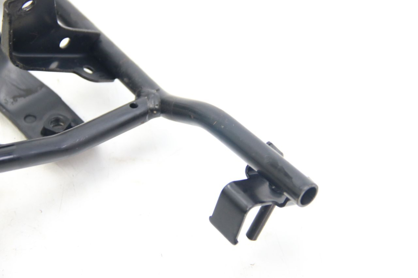 photo de VOORSTE SPINFRAME SUZUKI SIXTEEN 125 (2008 - 2010) - Zoom op gebruiksstaat