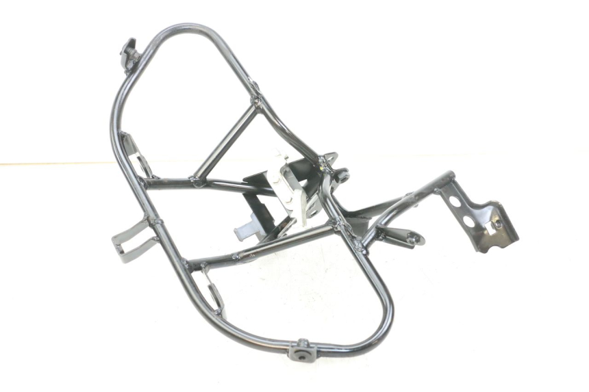 photo de VOORSTE SPINNEWEBFRAME SUZUKI BURGMAN 125 (2018 - 2021) - Hoofdaanzicht