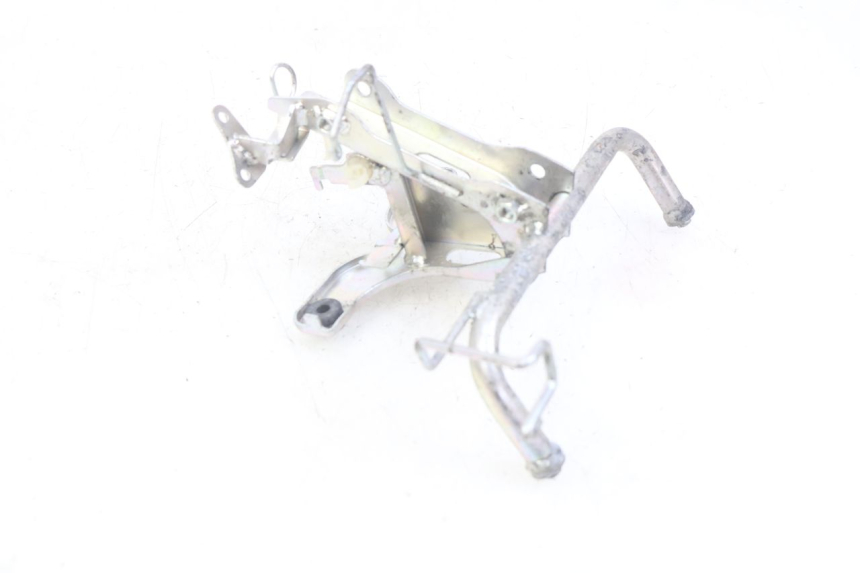 photo de VOORSTE SPINNEWEBFRAME HONDA VISION NSC R 50 (2013 - 2015) - Zoom op gebruiksstaat