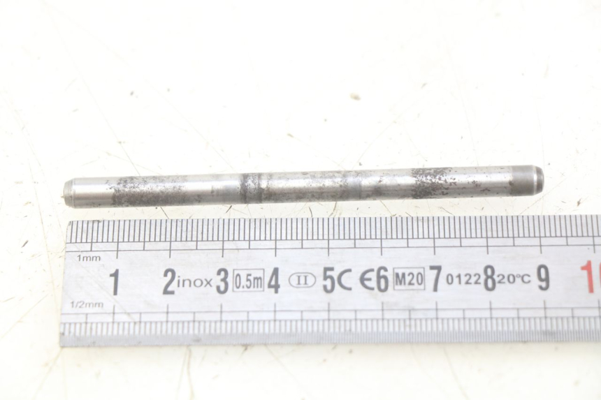 photo de KOPPELASAS SUZUKI GSX-F GSX  F 1100 (1988 - 1994) - Detail van het onderdeel