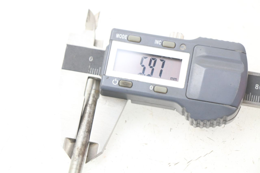 photo de KOPPELASAS SUZUKI GSX-R GSXR K16 1000 (2012 - 2016) - Detail van het onderdeel