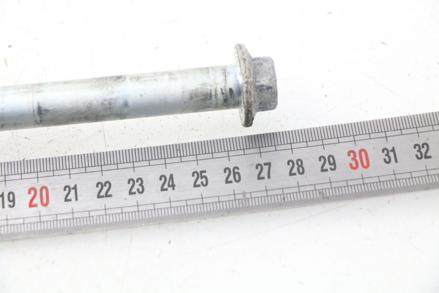 photo de ZWAARTPUNTAS ACHTERBRUG HONDA CA REBEL 125 (1995 - 2001) - Detail van het onderdeel