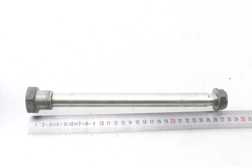 photo de ZWAARTPUNTAS ACHTERBRUG YAMAHA FJR ABS 1300 (2006 - 2012) - Zoom op gebruiksstaat