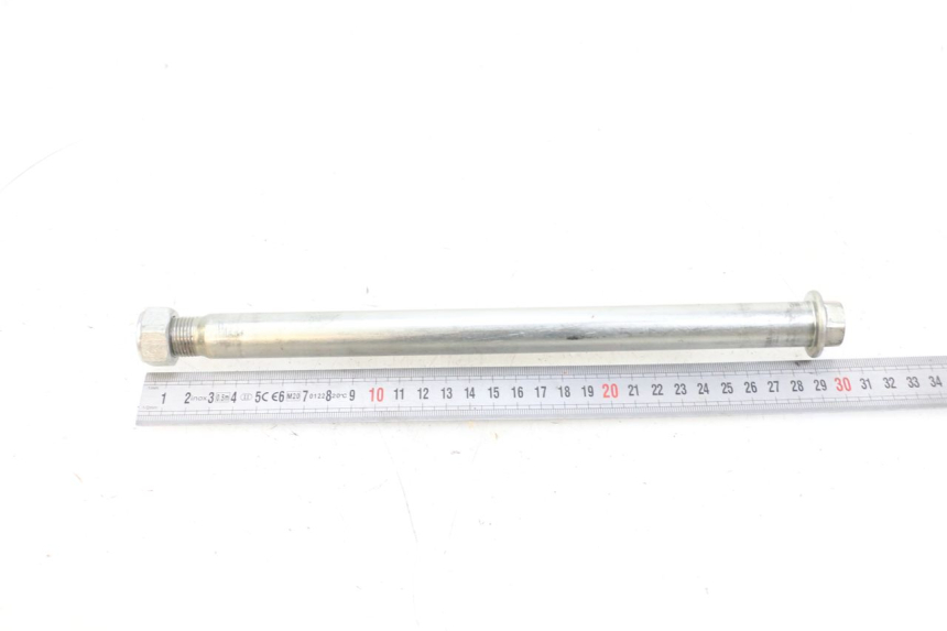 photo de ZWAARTPUNTAS ACHTERBRUG SUZUKI GSF N BANDIT 600 (1996 - 1999) - Zoom op gebruiksstaat