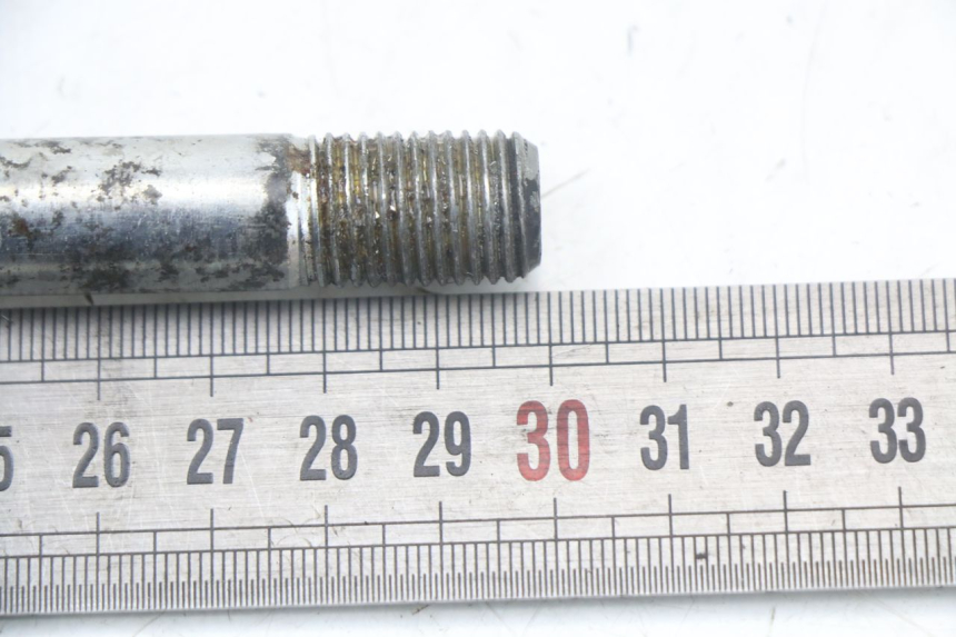 photo de ZWAARTPUNTAS ACHTERBRUG SUZUKI GSX E 250 (1982 - 1983) - Zoom op gebruiksstaat