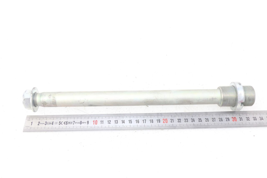 photo de ZWAARTPUNTAS ACHTERBRUG SUZUKI GSX-R GSXR 750 (2011 - 2016) - Technische close-up