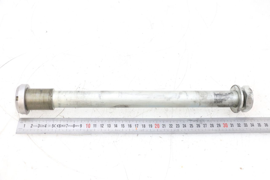 photo de ZWAARTPUNTAS ACHTERBRUG SUZUKI GSXR GSX-R 1000 (2003 - 2004) - Zoom op gebruiksstaat