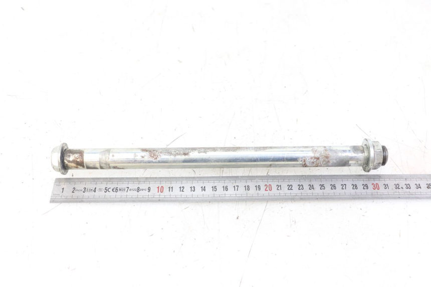 photo de ZWAARTPUNTAS ACHTERBRUG KAWASAKI ZR7 ZR-7 S 750 (1999 - 2004) - Zoom op gebruiksstaat