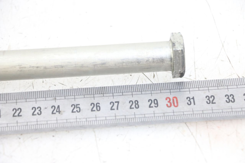 photo de ZWAARTPUNTAS ACHTERBRUG YAMAHA MT-07 MT07 ABS 700 (2014 - 2017) - Detail van het onderdeel