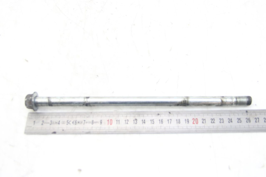 photo de ZWAARTPUNTAS ACHTERBRUG YAMAHA SR 125 (1982 - 2003) - Zoom op gebruiksstaat