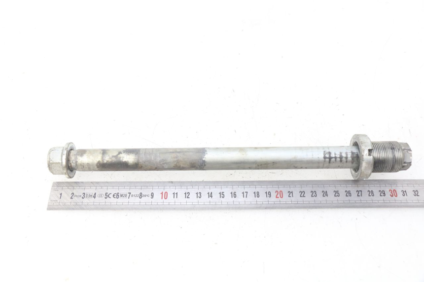 photo de ZWAARTPUNTAS ACHTERBRUG SUZUKI SV S 650 (1999 - 2002) - Detail van het onderdeel