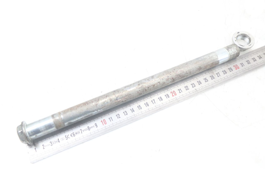 photo de ZWAARTPUNTAS ACHTERBRUG KAWASAKI VERSYS ABS 650 (2015 - 2018) - Detail van het onderdeel