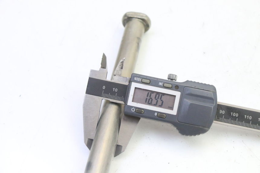 photo de ZWAARTPUNTAS ACHTERBRUG YAMAHA YZF YZ-F 450 (2014 - 2016) - Technische close-up