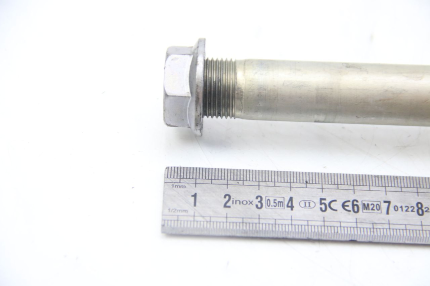 photo de ZWAARTPUNTAS ACHTERBRUG KAWASAKI Z ABS 1000 (2014 - 2020) - Technische close-up