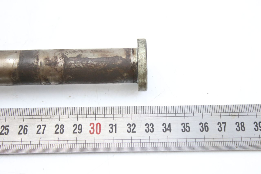 photo de ZWAARTPUNTAS ACHTERBRUG KAWASAKI ZEPHYR 1100 ( - 1995) - Bevestigingspunten