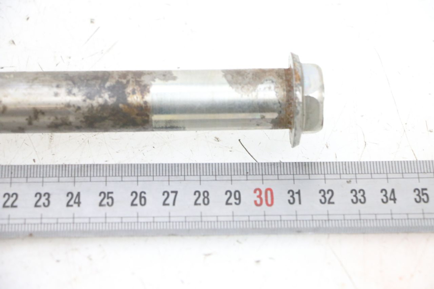 photo de ZWAARTPUNTAS ACHTERBRUG KAWASAKI ZR 7 750 (1999 - 2004) - Zoom op gebruiksstaat