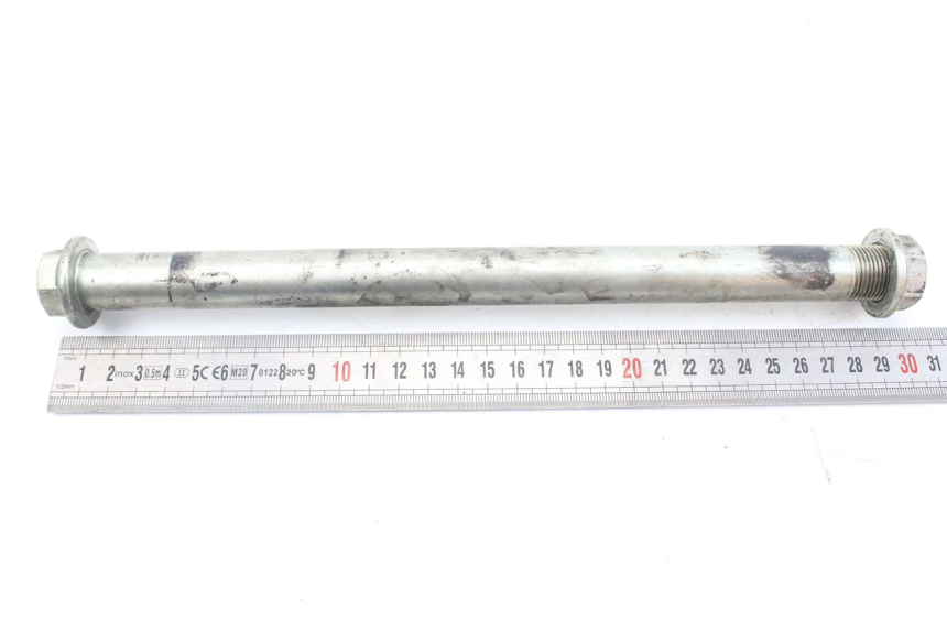 photo de ZWAARTPUNTAS ACHTERBRUG KAWASAKI ZZR 600 (1995 - 2004) - Andere kijkhoek