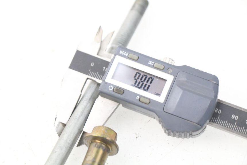 photo de MOTORENASSEN MV AGUSTA BRUTALE R WALLY 910 (2008 - 2008) - Zoom op gebruiksstaat