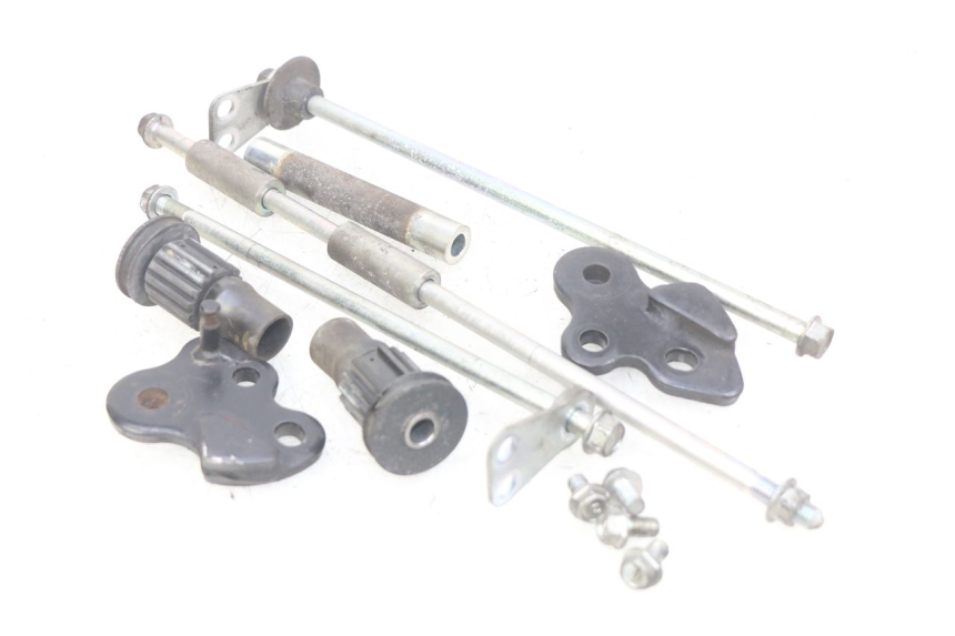 photo de MOTORENASSEN HONDA FJS SILVERWING SILVER WING 400 (2009 - 2016) - Detail van het onderdeel