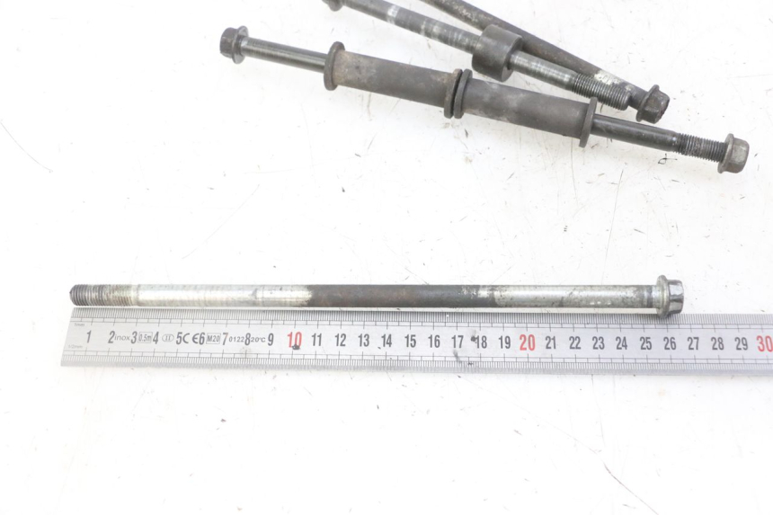 photo de MOTORAAS SUZUKI GS GSE 500 (2001 - 2003) - Staat van het oppervlak