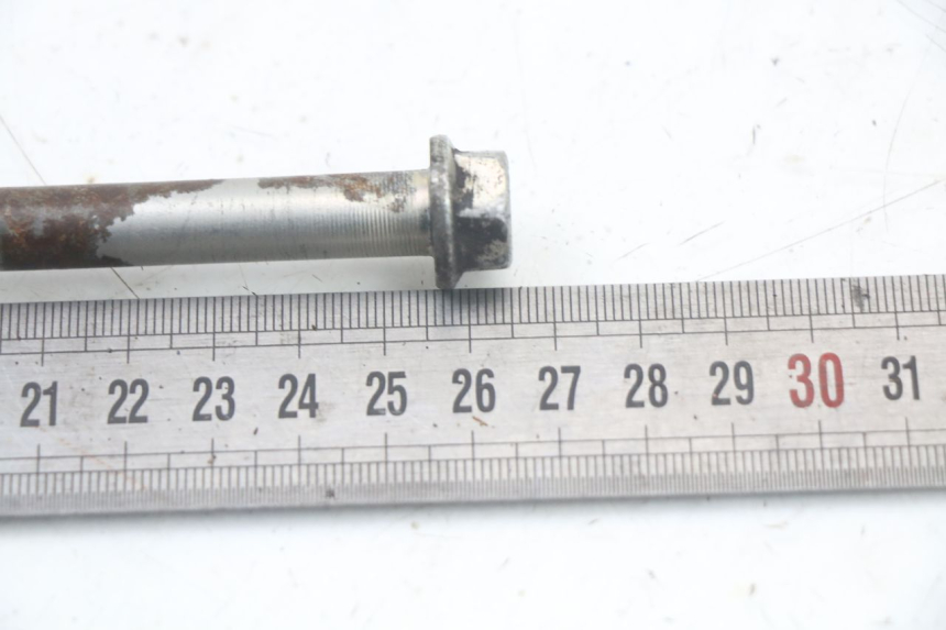 photo de MOTORENASSEN SUZUKI GSR 750 (2011 - 2017) - Zoom op gebruiksstaat