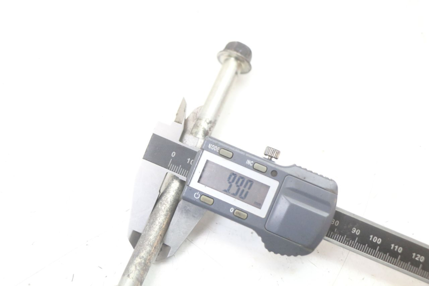 photo de MOTORENASSEN SUZUKI GSR 750 (2011 - 2017) - Bevestigingspunten