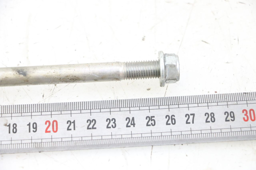 photo de MOTORENASSEN SUZUKI GSR 750 (2011 - 2017) - Andere kijkhoek