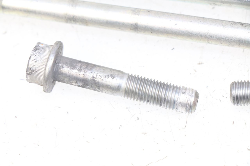 photo de MOTORAAS SUZUKI GSX-R GSXR 750 (2011 - 2016) - Andere kijkhoek