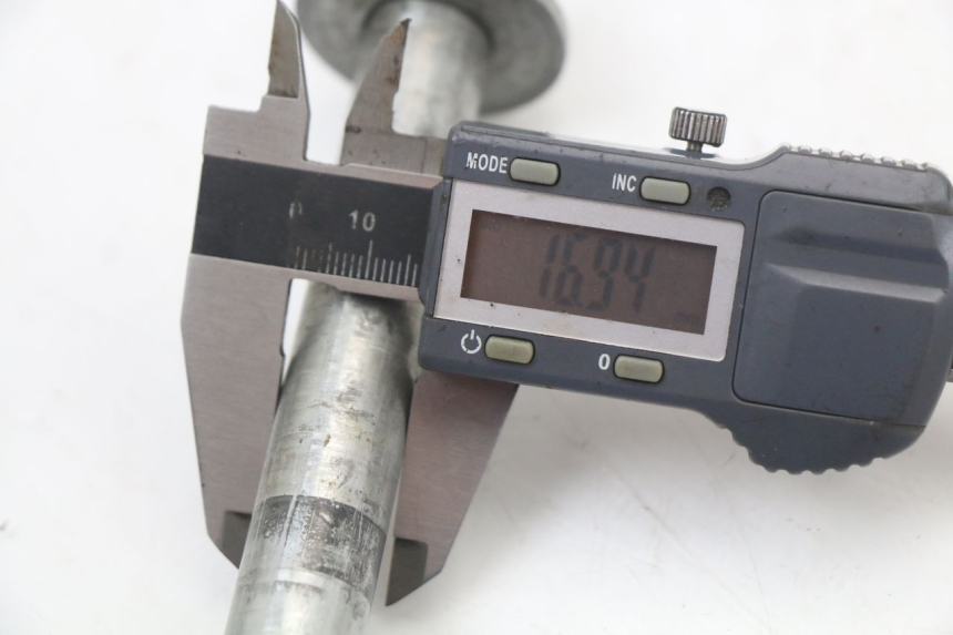 photo de ACHTERWIELAS APRILIA CLASSIC 125 (1995 - 2001) - Technische close-up