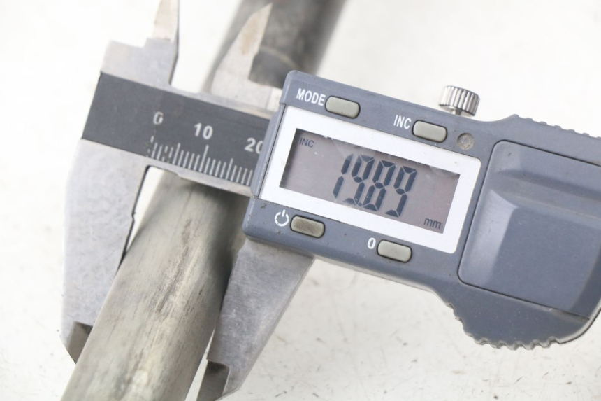 photo de ACHTERWIELAS YAMAHA FJR ABS 1300 (2006 - 2012) - Technische close-up