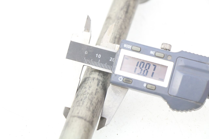 photo de ACHTERWIELAS YAMAHA FJR ABS 1300 (2016 - 2020) - Technische close-up