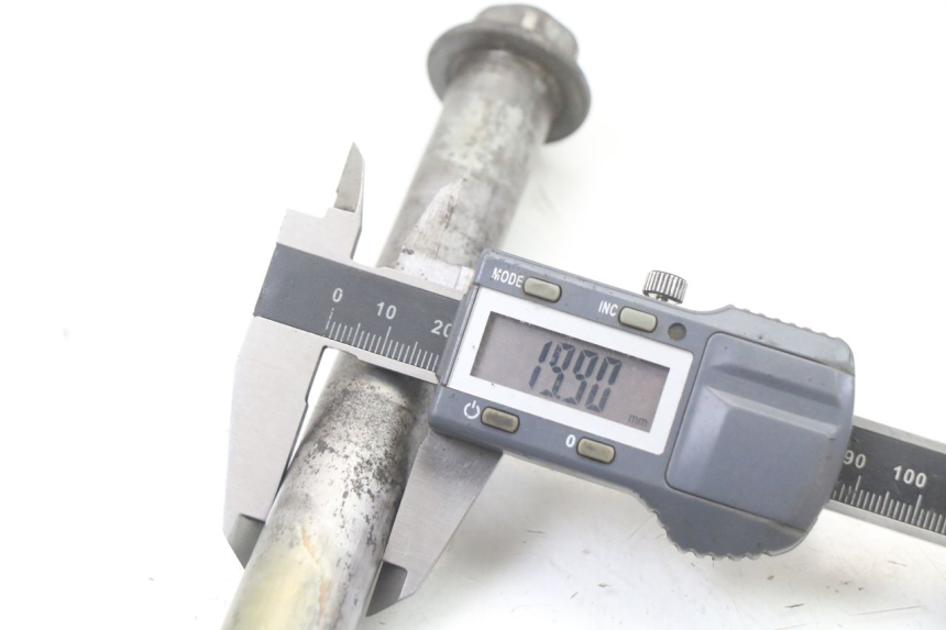 photo de ACHTERWIELAS KAWASAKI ZR7 ZR-7 S 750 (1999 - 2004) - Zoom op gebruiksstaat